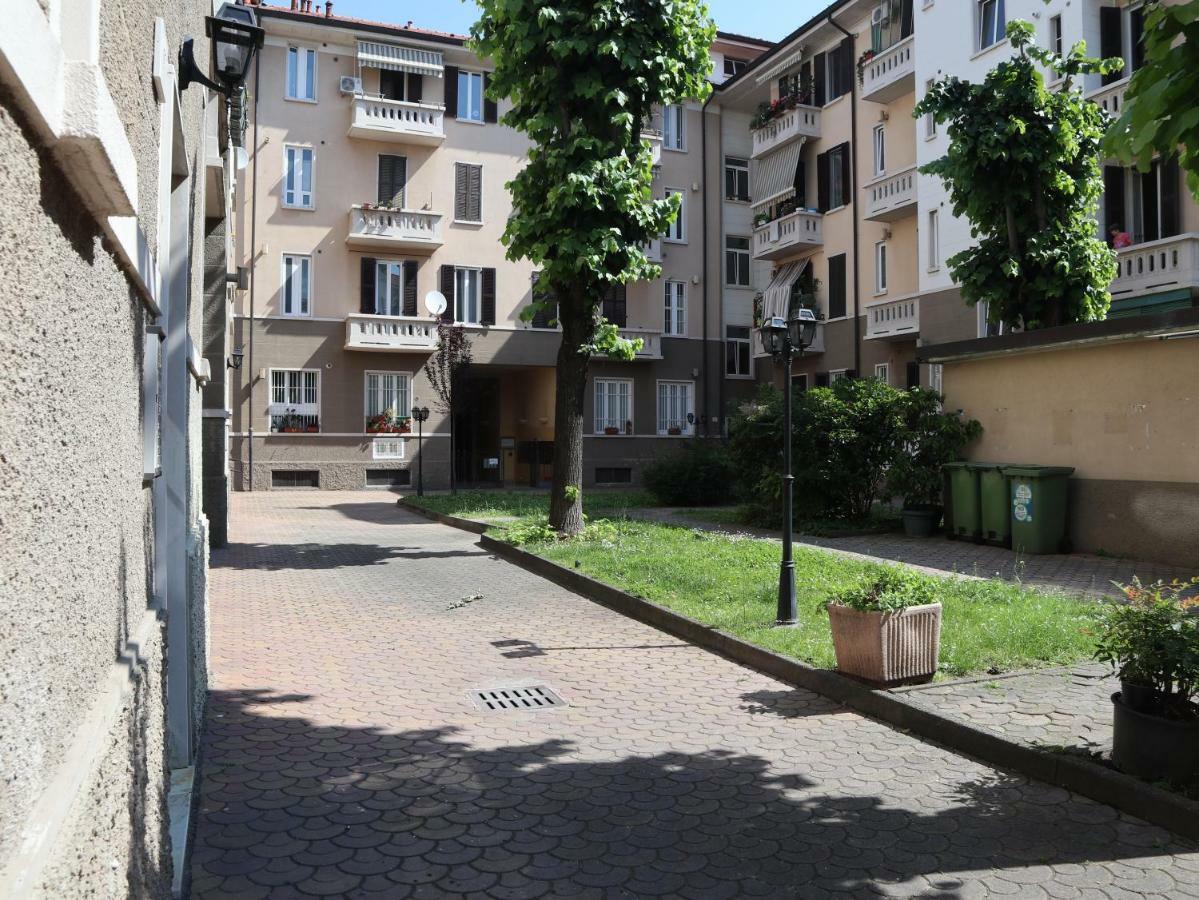 Paki Home Nel Cuore Dei Navigli Di Milano Exteriér fotografie