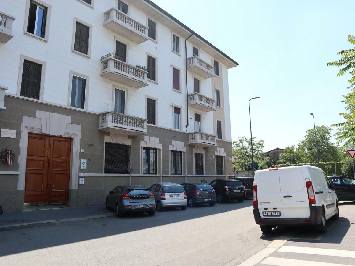 Paki Home Nel Cuore Dei Navigli Di Milano Exteriér fotografie