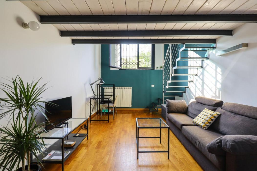 Paki Home Nel Cuore Dei Navigli Di Milano Exteriér fotografie